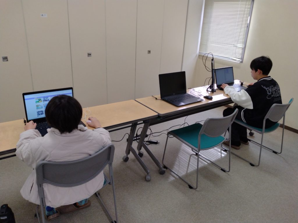 プログラミング教室レッスンの様子