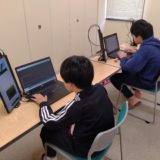 プログラミング教室レッスンの様子