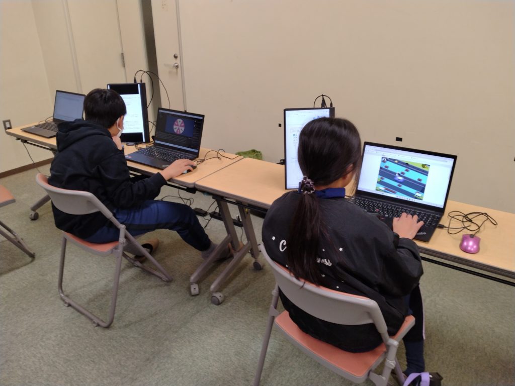 プログラミング教室レッスンの様子