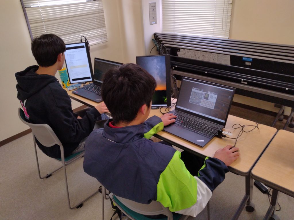 プログラミング教室レッスンの様子