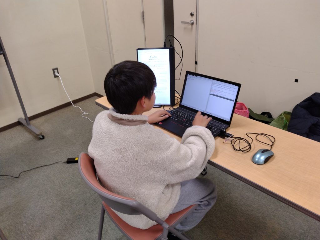 プログラミング教室レッスンの様子