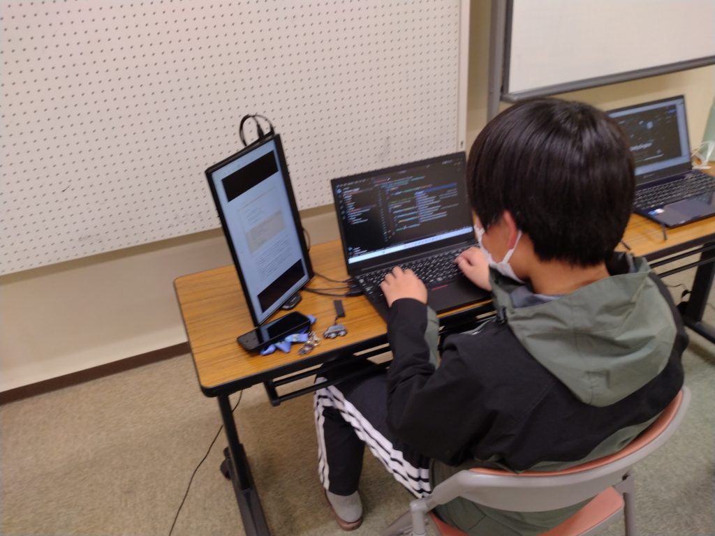プログラミング教室レッスンの様子