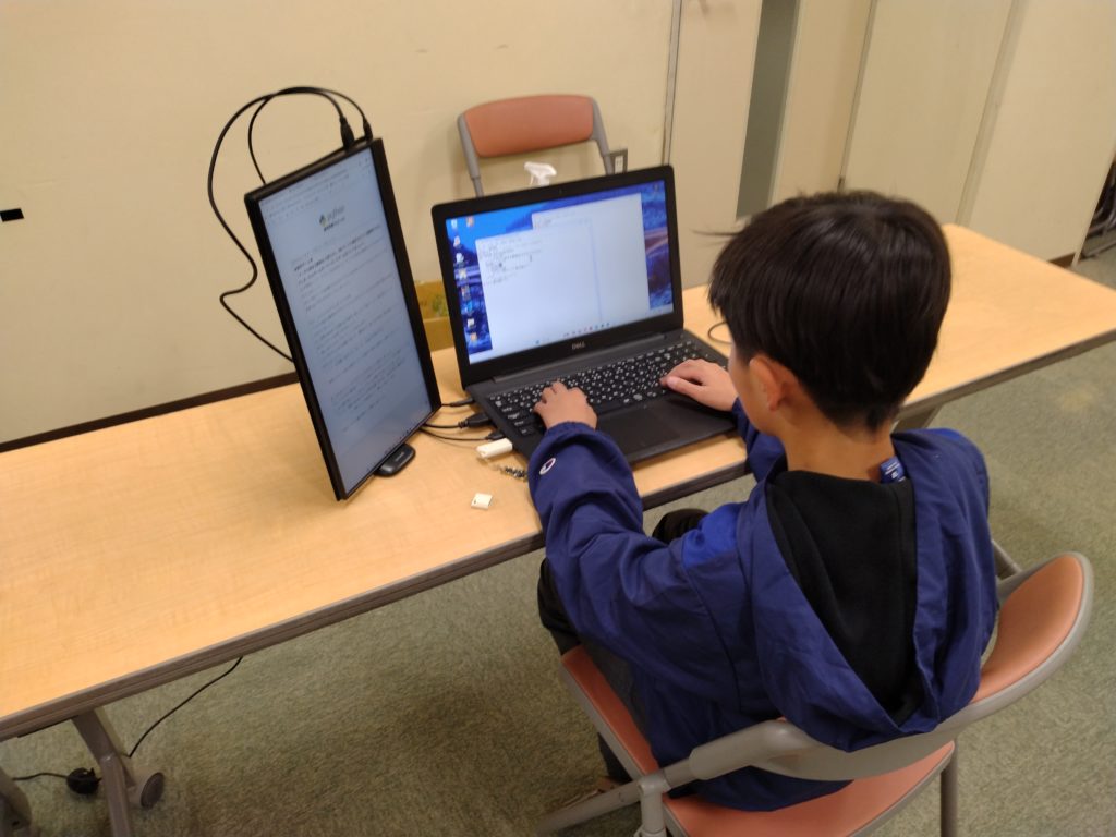 プログラミング教室レッスンの様子