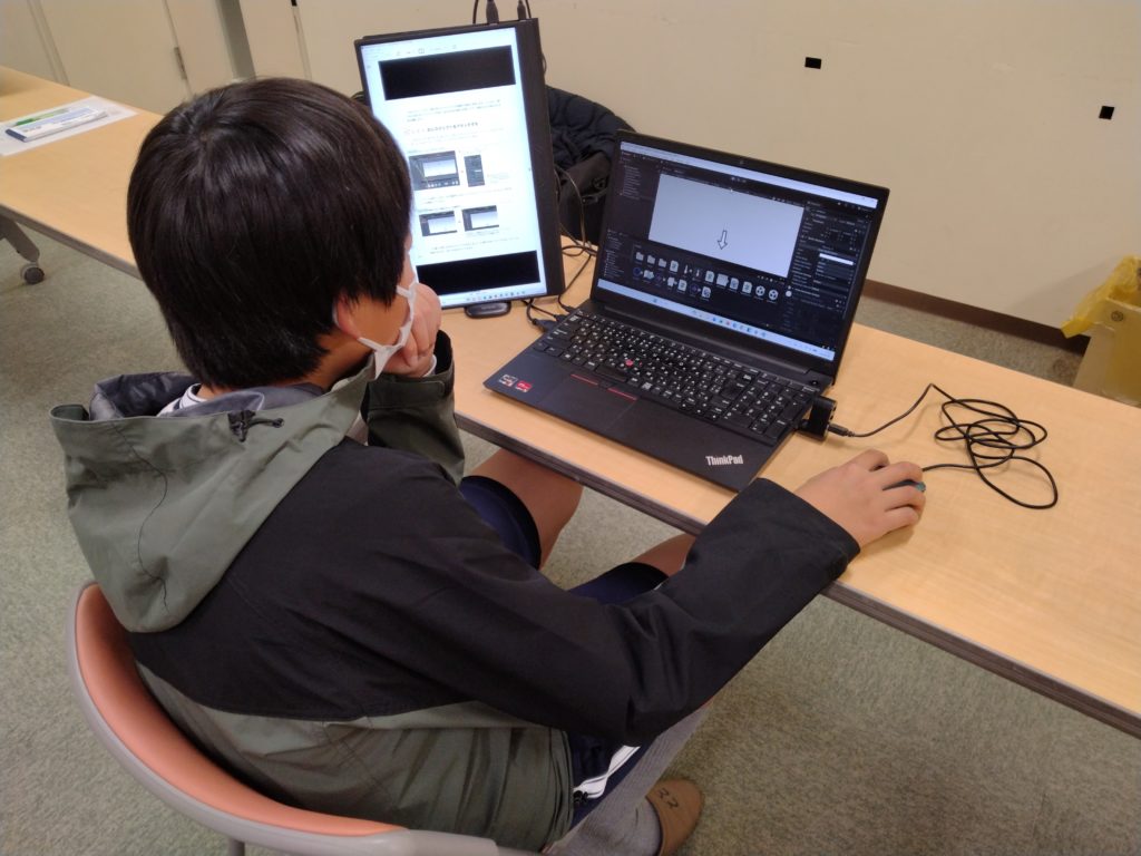 プログラミング教室レッスンの様子