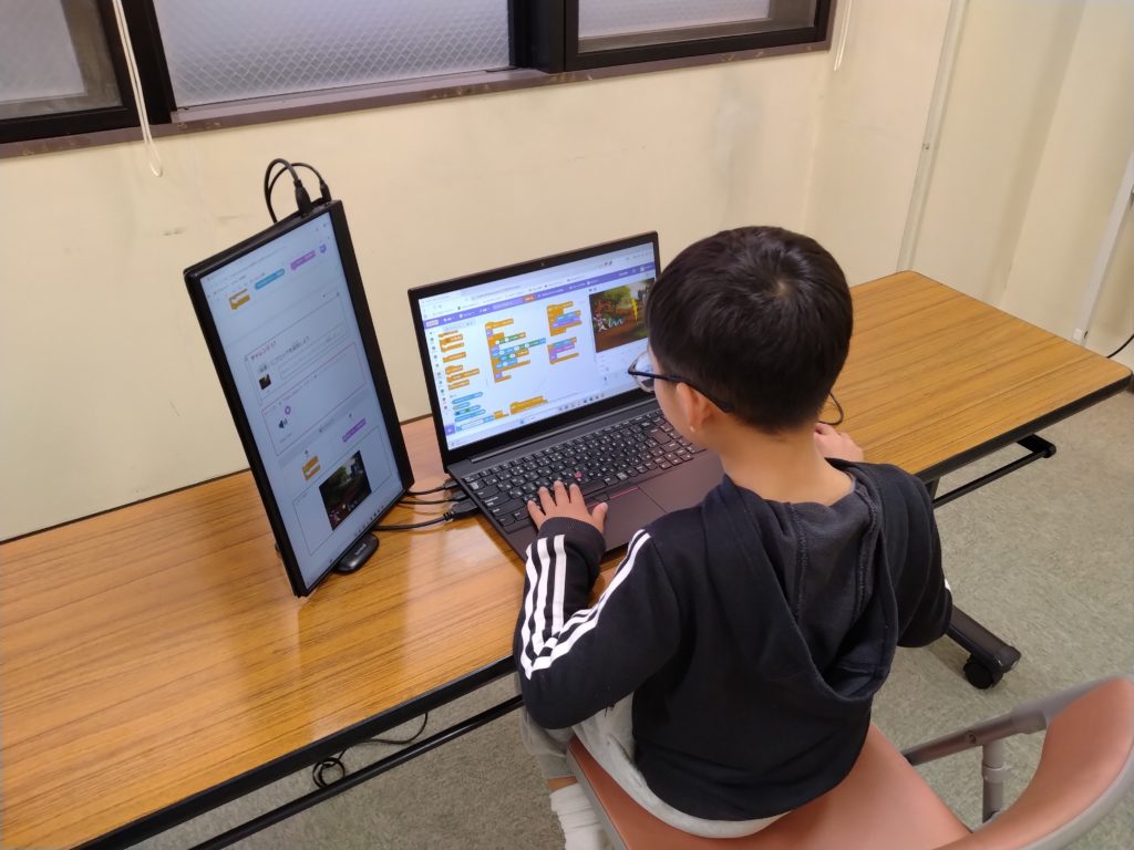 プログラミング教室レッスンの様子