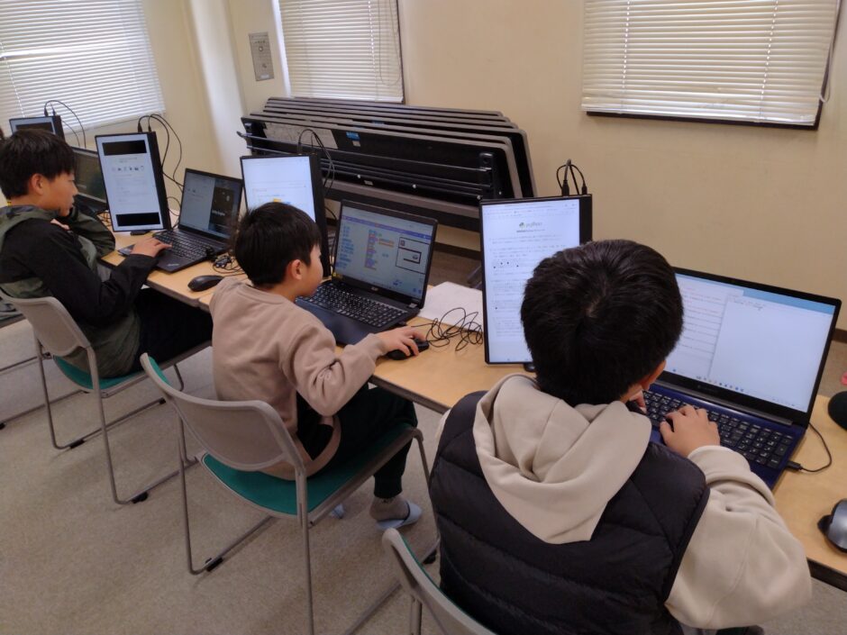 プログラミング教室レッスンの様子
