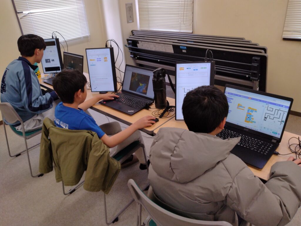 プログラミング教室レッスンの様子