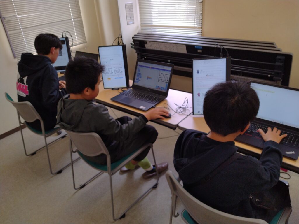 プログラミング講座レッスンの様子