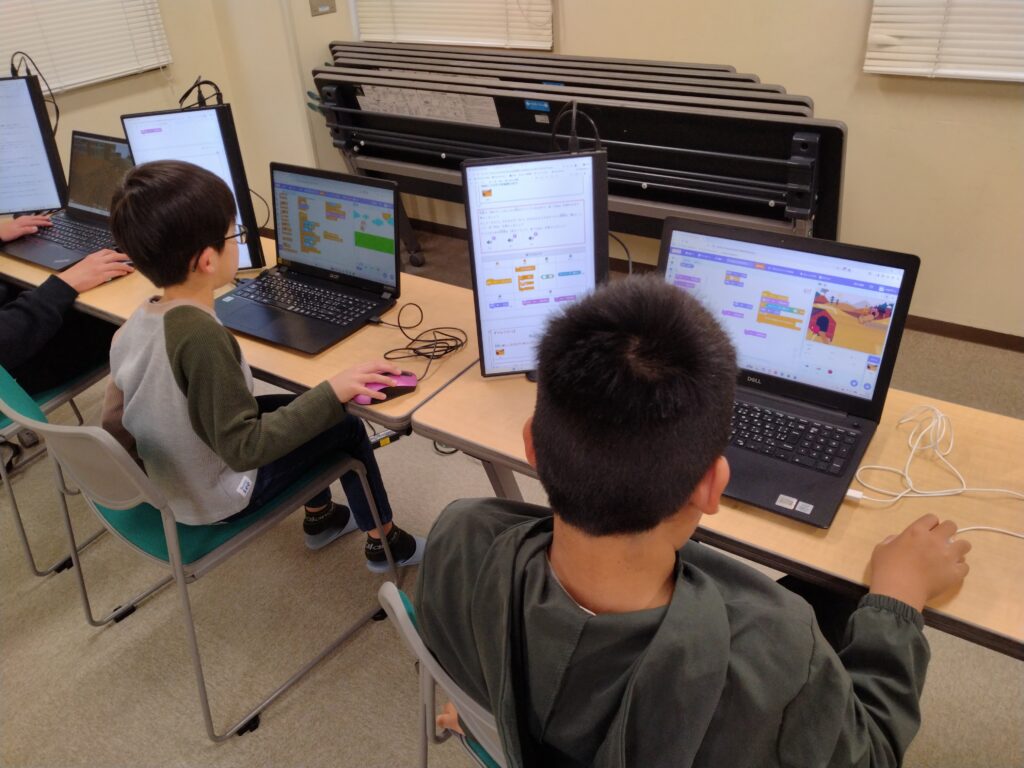 プログラミング講座の様子