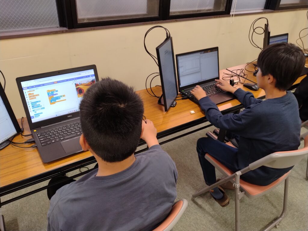 プログラミング講座の様子