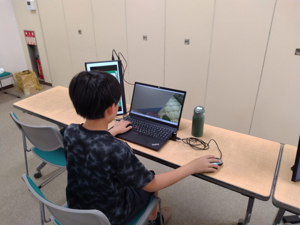 プログラミング教室レッスンの様子