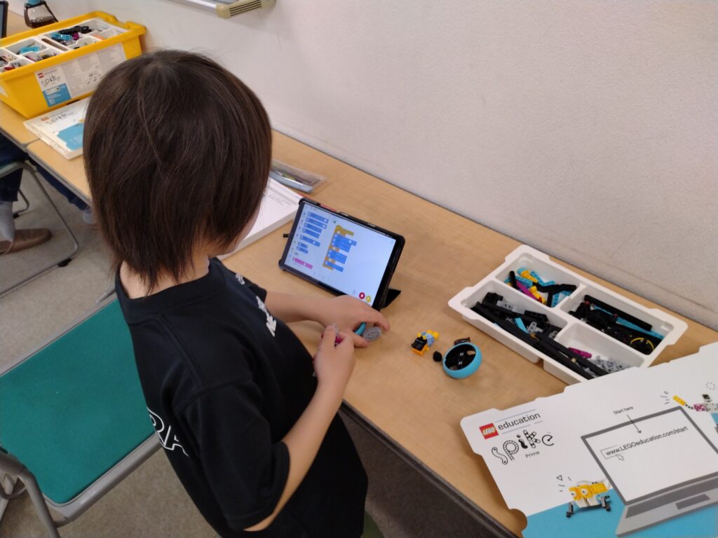 ロボット教室レッスンの様子