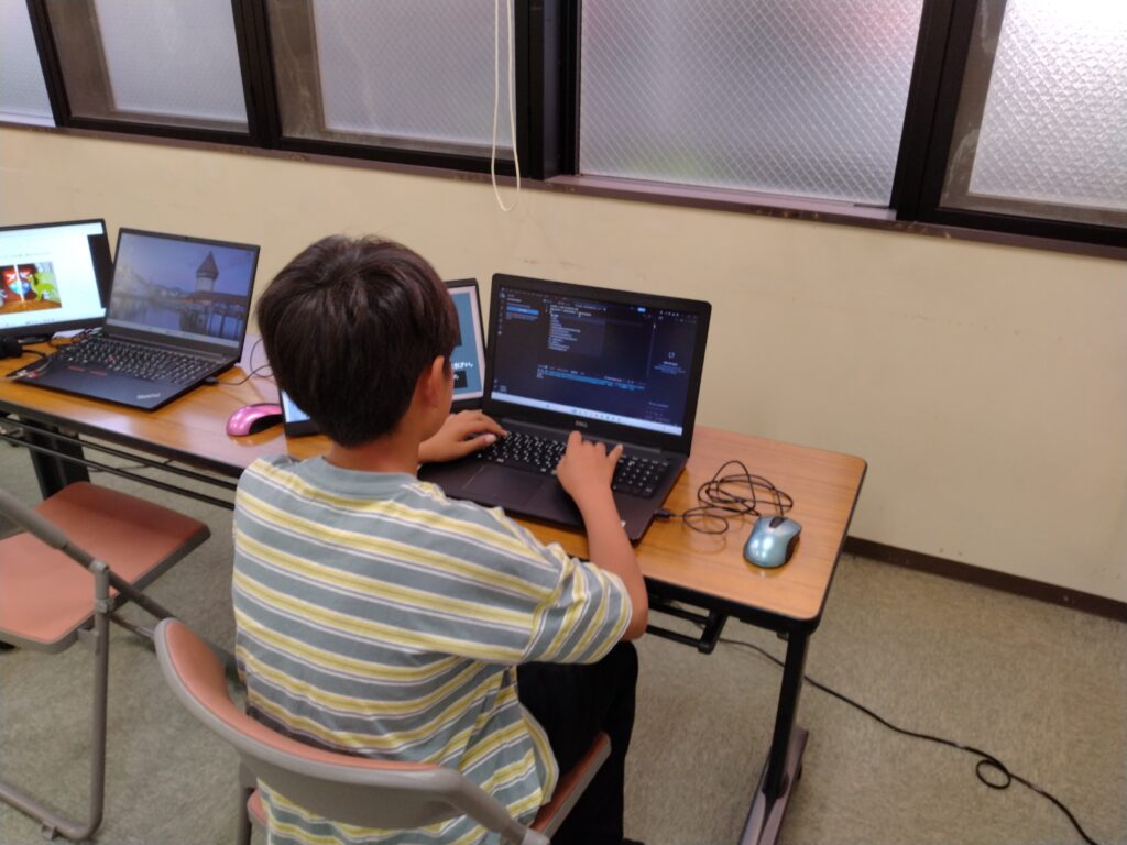 プログラミング教室レッスンの様子