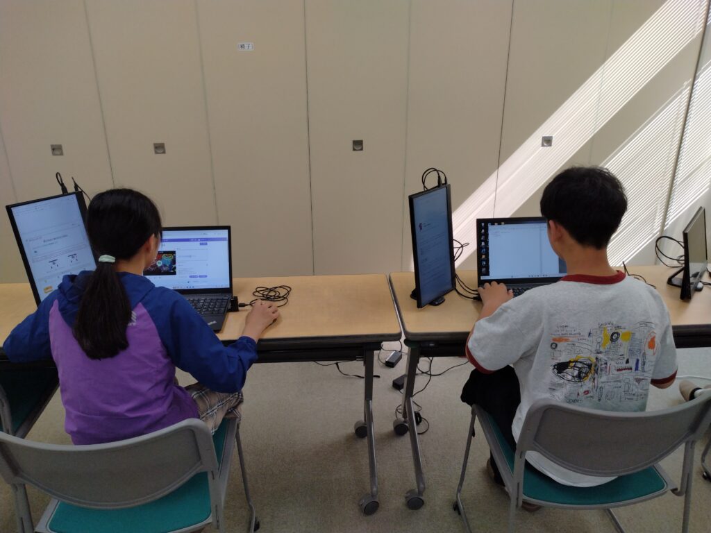 プログラミング教室レッスンの様子