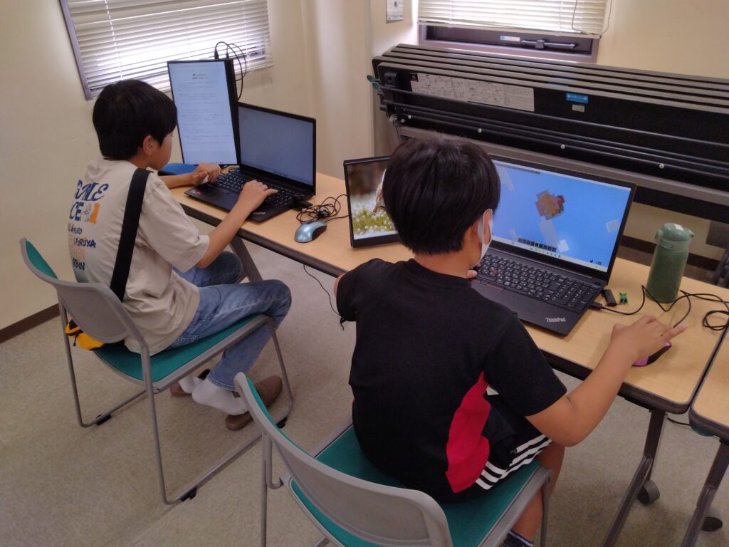 プログラミング教室レッスンの様子