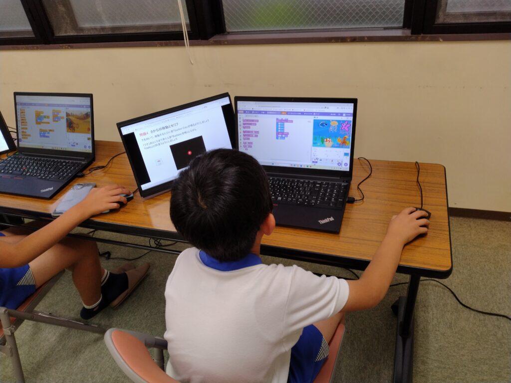 プログラミング教室レッスンの様子
