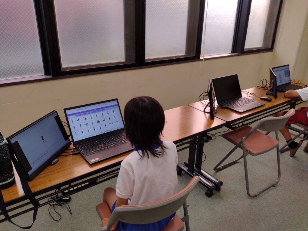 プログラミング教室レッスンの様子