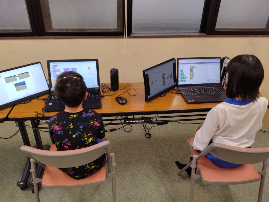 プログラミング教室レッスンの様子