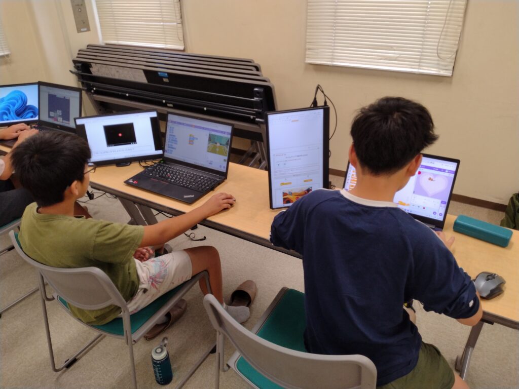 プログラミング教室レッスンの様子