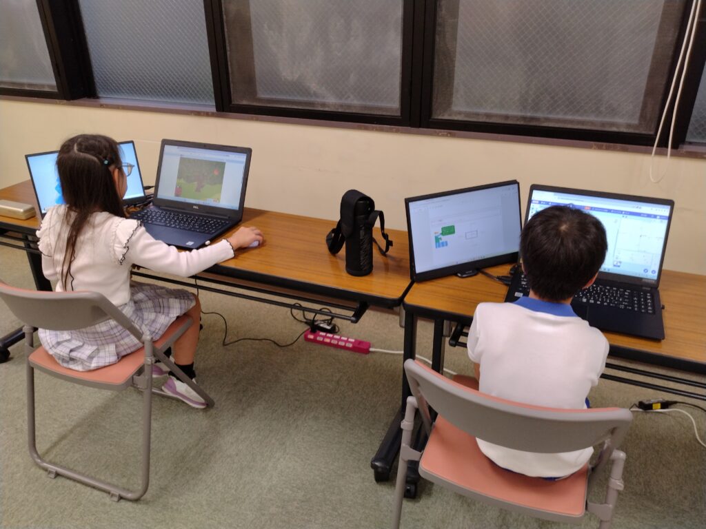 プログラミング教室レッスンの様子