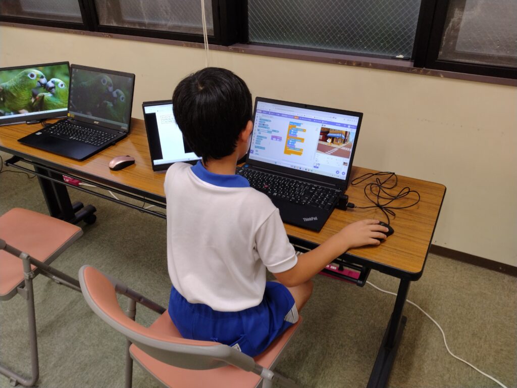 プログラミング教室レッスンの様子